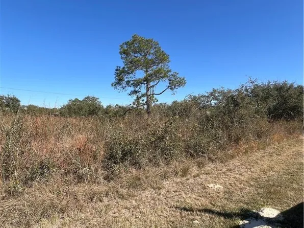 293 Woods Dr, Rockport, TX 78382