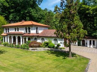 66 McLaughlin Dr, Mahopac, NY