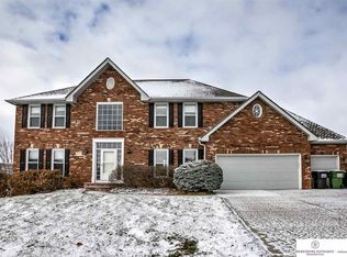 10014 S 175th Cir, Omaha, NE 68136
