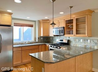 115 17th Ave E #B, Seattle, WA 98112