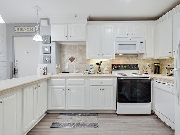 5th image of 114 Mainsail Dr Unit 202