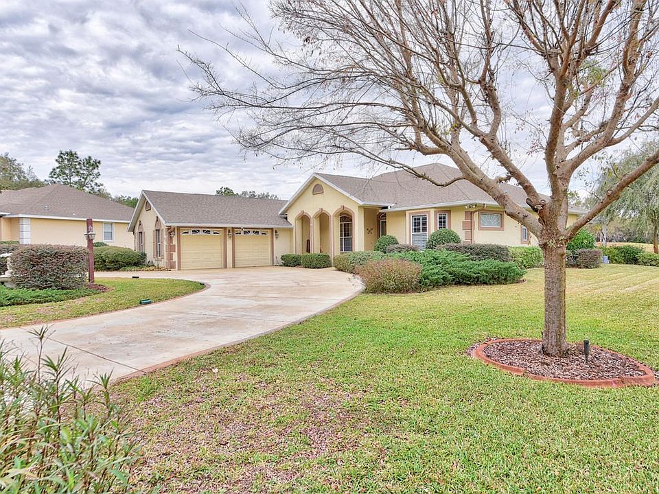 1st image of 453 Lake Dr
