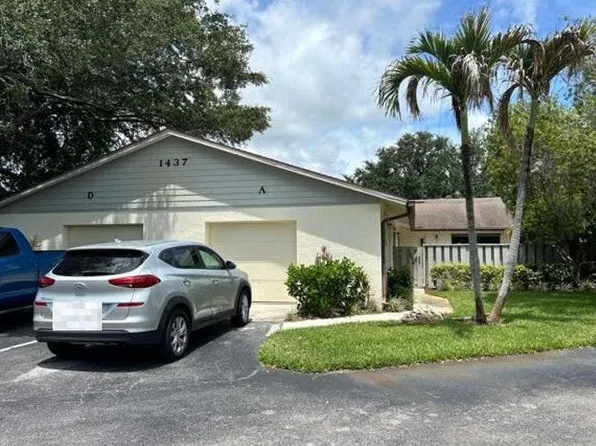 1437 Captains Walk #21A, Fort Pierce, FL 34950