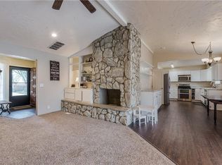 912 Kelly Park Rd, Edmond, OK 73003