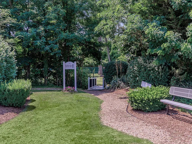 Woodcliff Estates — Photo 19