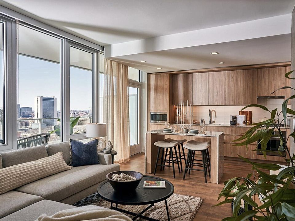 1st image of 1212 N Lasalle St #1802