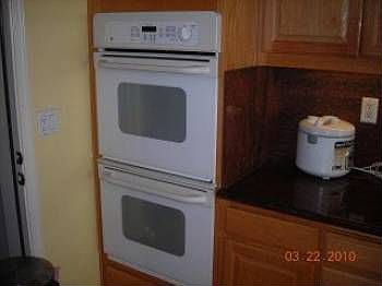 3rd image of 123 Serravista Ave