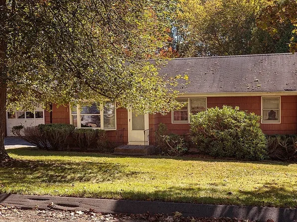 74 Summer Hill Rd, Maynard, MA 01754
