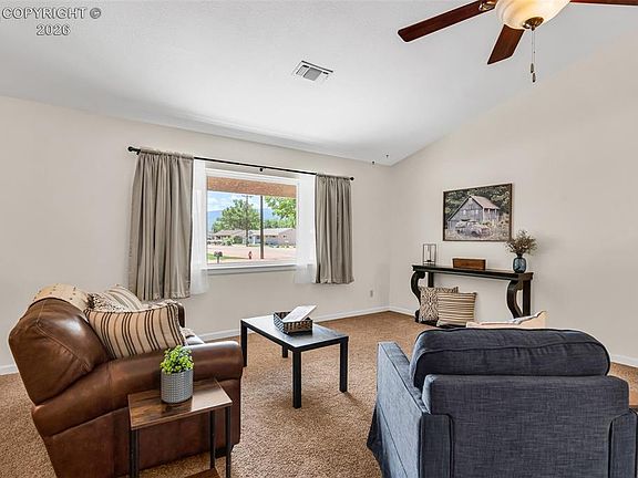 5th image of 2401 Clayton Dr