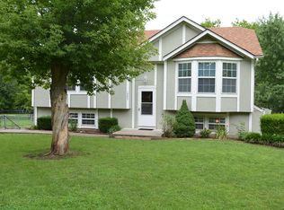 15601 Vicie Ave, Belton, MO 64012