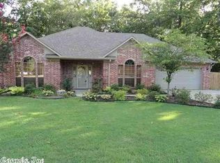 1205 Prickett Rd, Bryant, AR 72022