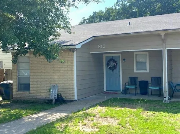 813 San Benito Dr, College Station, TX 77845