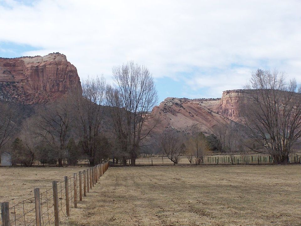 2nd image of 621 20 Rd