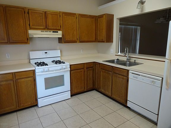 5th image of 2411 Talmadge Dr #2411