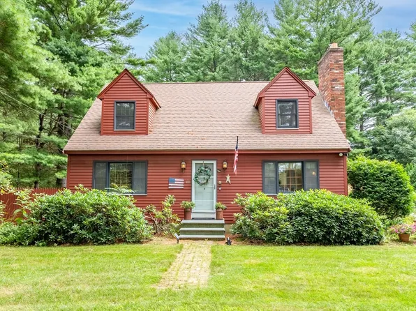 40 Mendon St, Upton, MA 01568