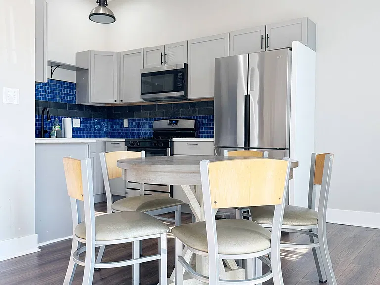 131 Washington Ave #B — Photo 7