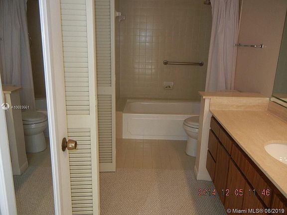 4th image of 600 Biltmore Way #8