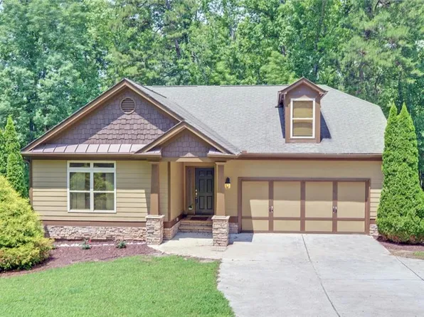 771 Lakeview Rd, Lavonia, GA 30553