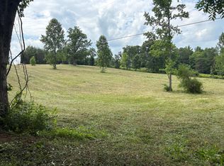 27 Old Chapel Gap School Rd, Crab Orchard, KY 40419
