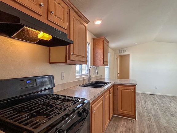 3rd image of 5505 N Shannon Rd Unit 30