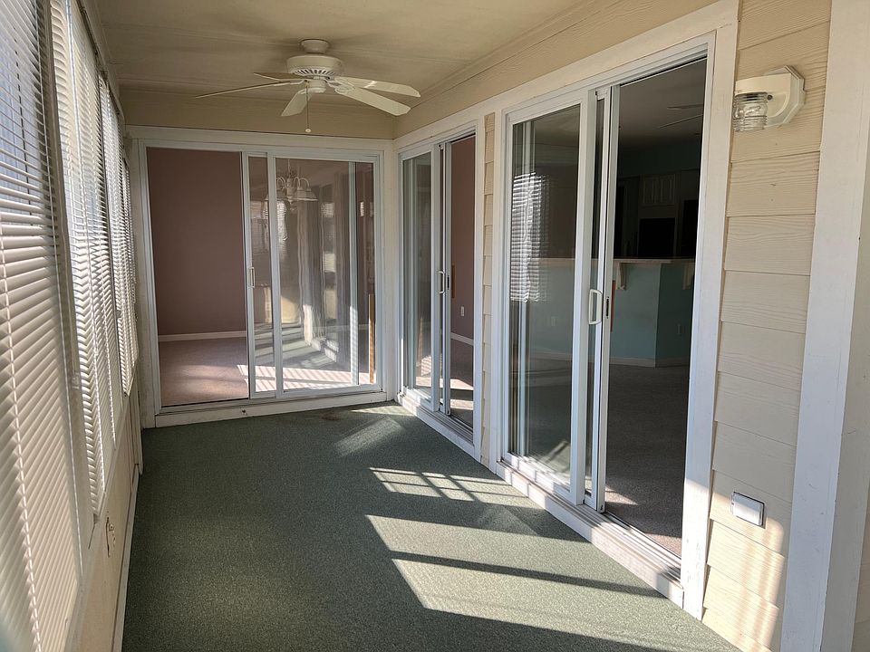 1st image of 283 Lakeside Dr