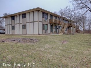 3500 60th St APT 25, Moline, IL 61265