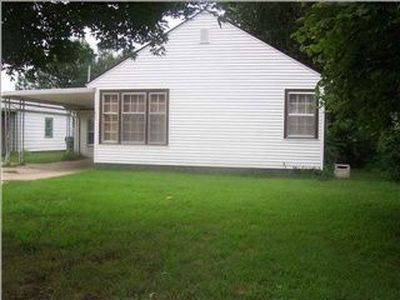 845 S Rutan Ave, Wichita, KS, 67218