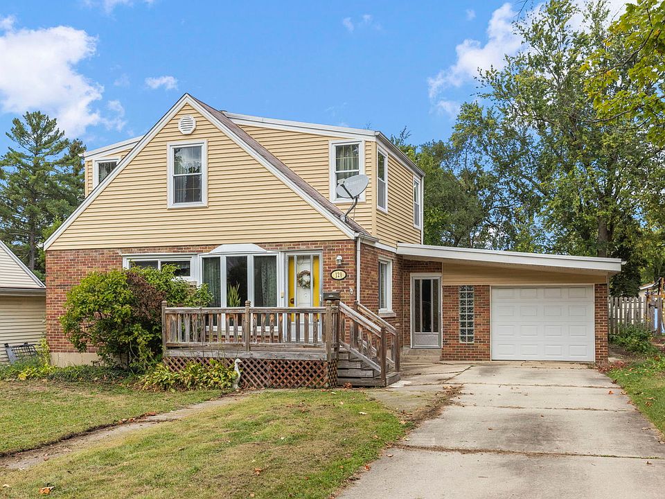 1st image of 120 W Park Dr