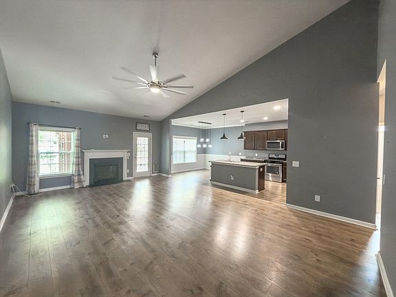 4th image of 108 Kahlers Way