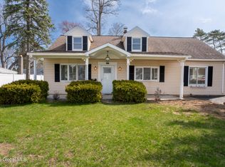 1012 Palazini Dr, Schenectady, NY 12303