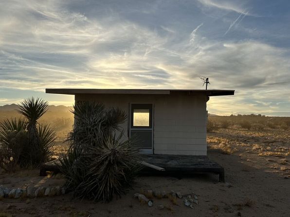 5170 Dusty Mile Rd, Landers, CA 92285