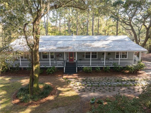 1412 Battery Creek Rd, Beaufort, SC 29902