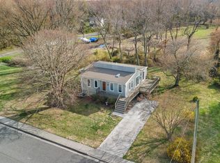 133 Sanford Rd, Pennsville, NJ 08070