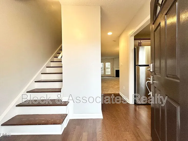 5620 Bridgetowne Way — Photo 2