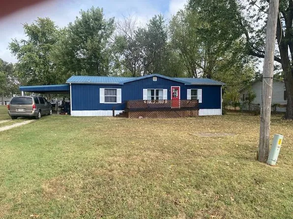 213 E Garfield Avenue, Seymour, MO 65746