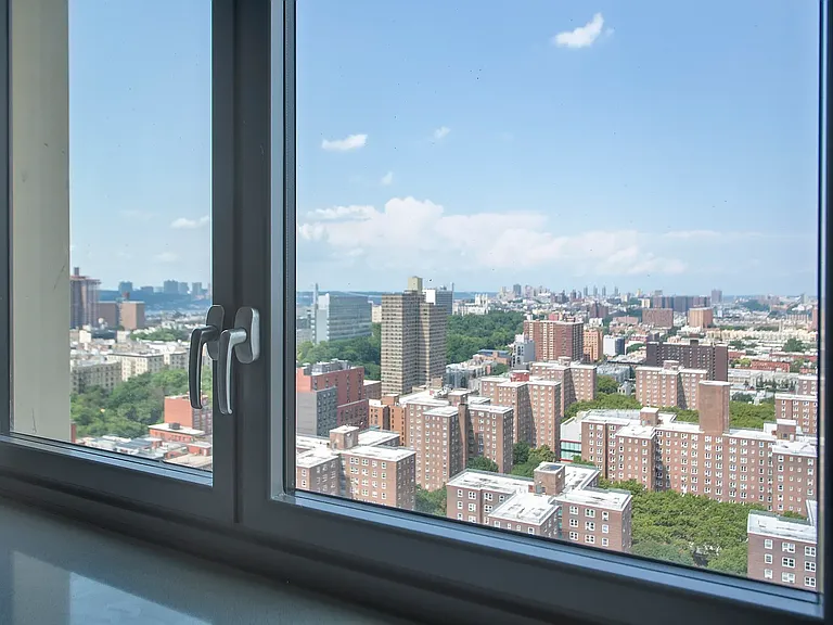 230 W 126th St #9D — Photo 4