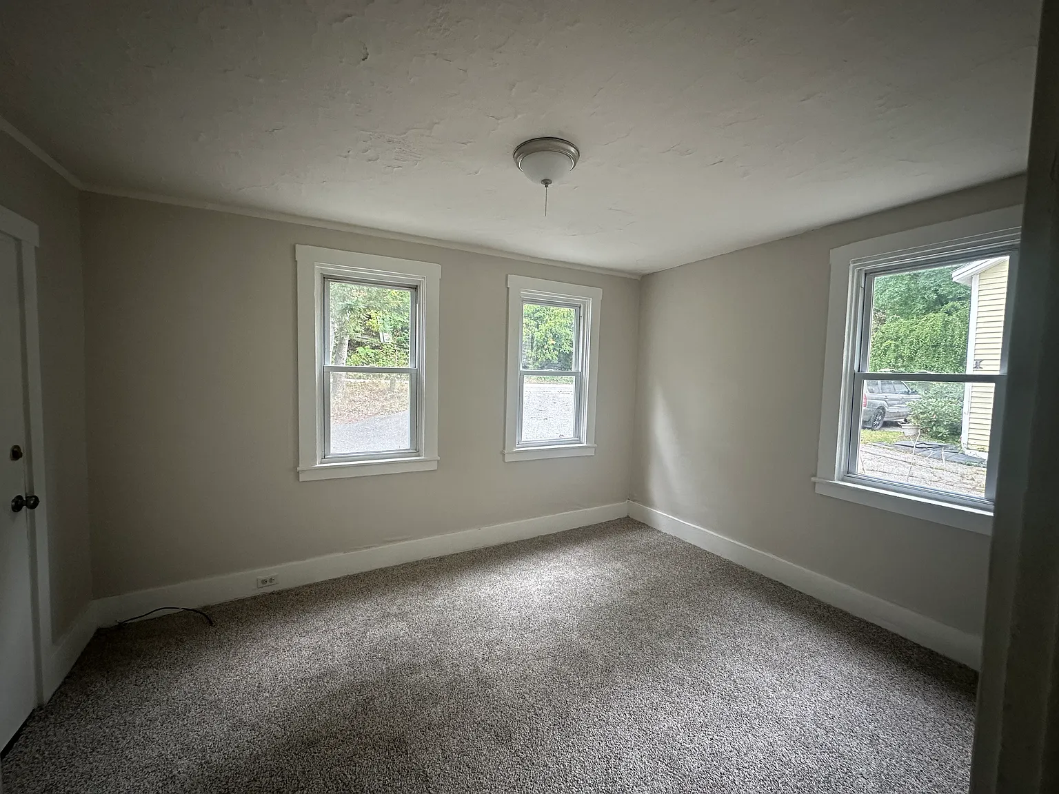 1 bed, $950 — Photo 2