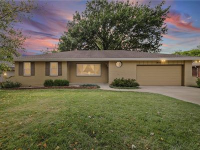 9610 Overhill Rd, Kansas City, MO, 64134