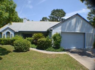 8 Foxgreen Ct, Homosassa, FL 34446
