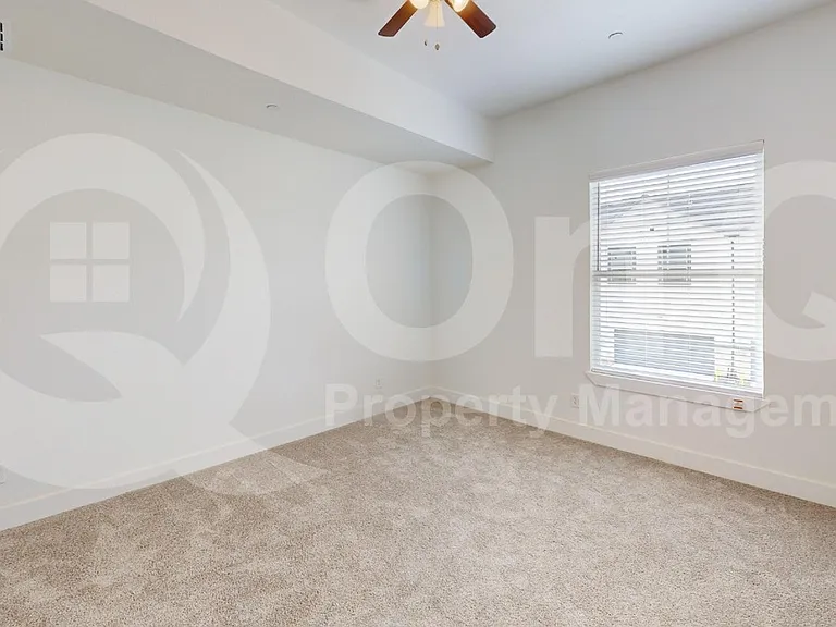 369 Mule Deer Mews — Photo 13