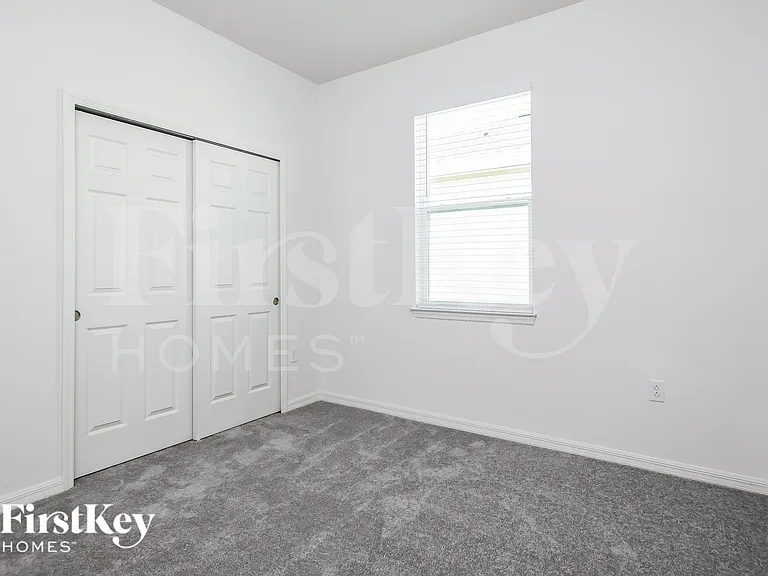 1172 Spokane Point — Photo 13