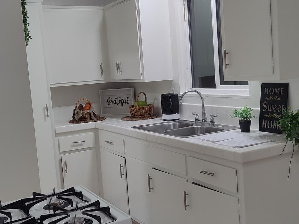 1st image of 4261 182nd St #D