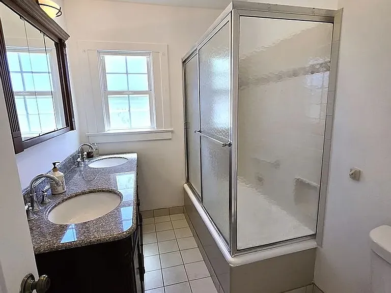 670 Arden Ave — Photo 29