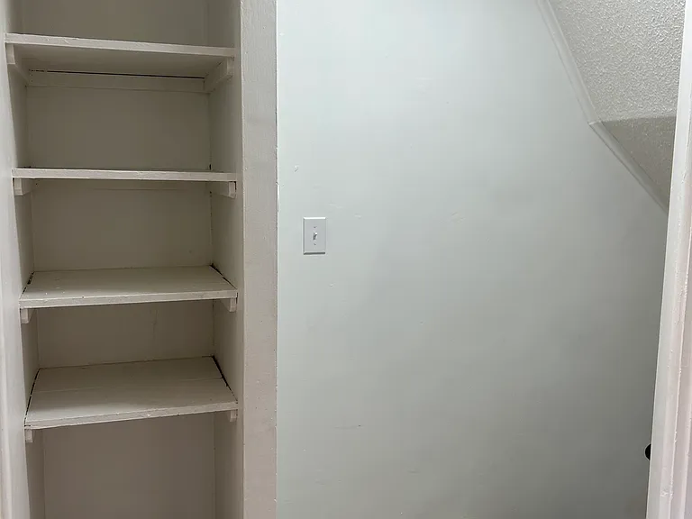 100-07C Midland Hts — Photo 11