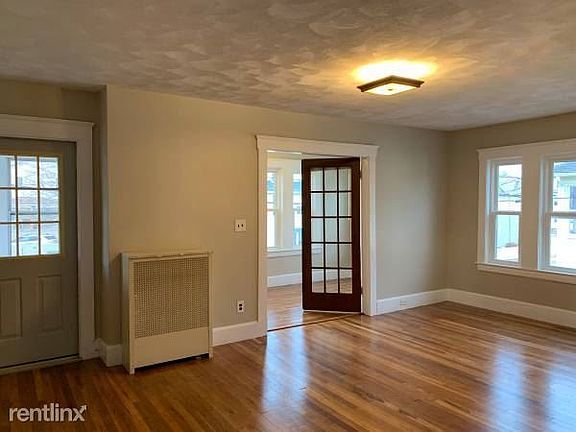 00N0N_6Q0mQBc4xJn_1200x900