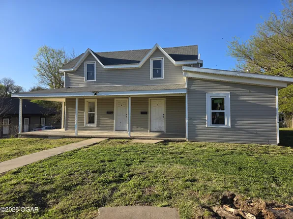 518 W Brook St, Neosho, MO 64850