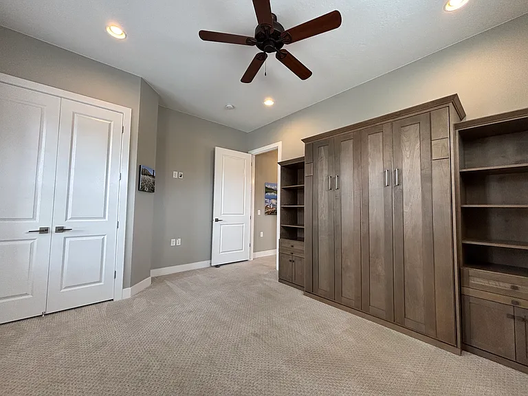 4849 S Martin Dr — Photo 19