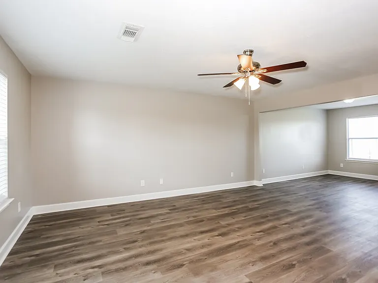 5415 Espuela Ln — Photo 5