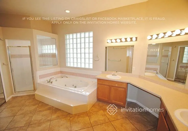 76 Winding Oaks Ln — Photo 10