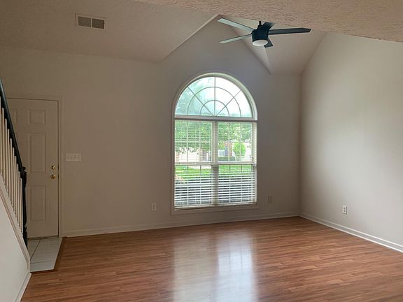 3rd image of 2225 Sonoma Pl